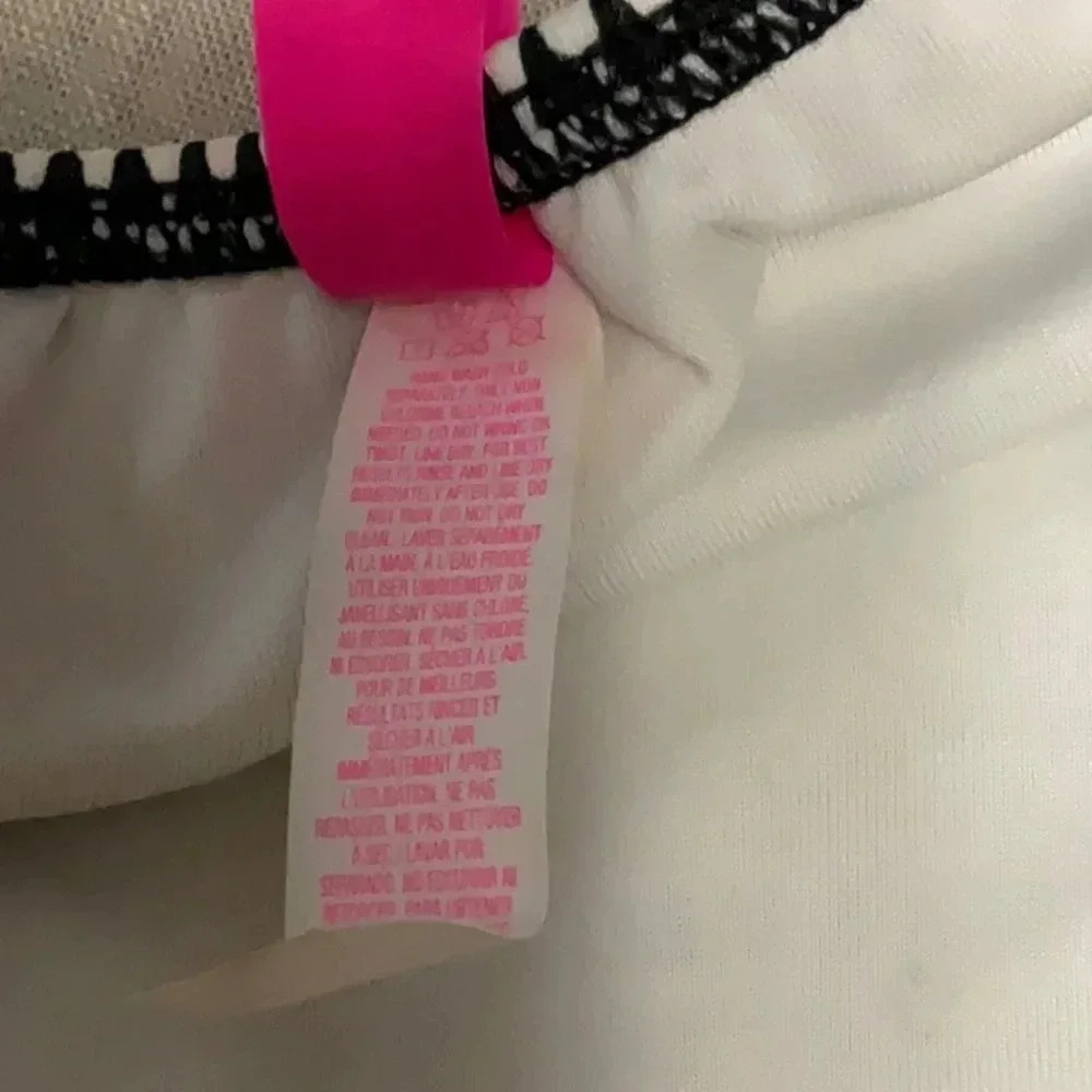 VICTORIA Secret - Picture 6 of 6